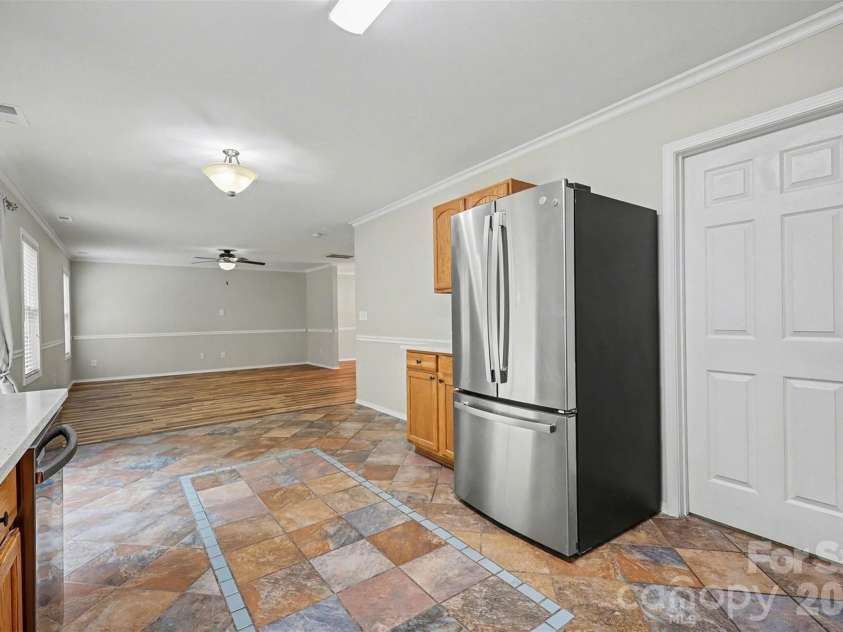 12414 Dervish Lane, Charlotte, NC 28269.  MLS# CAR4372256, YatesRealty ID 18802. 