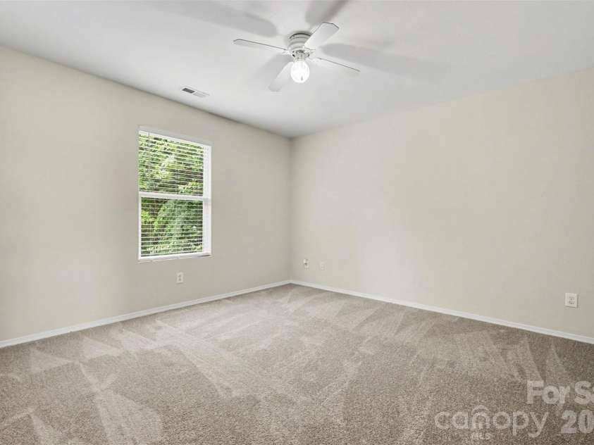 12414 Dervish Lane, Charlotte, NC 28269.  MLS# CAR4372256, YatesRealty ID 18802. 
