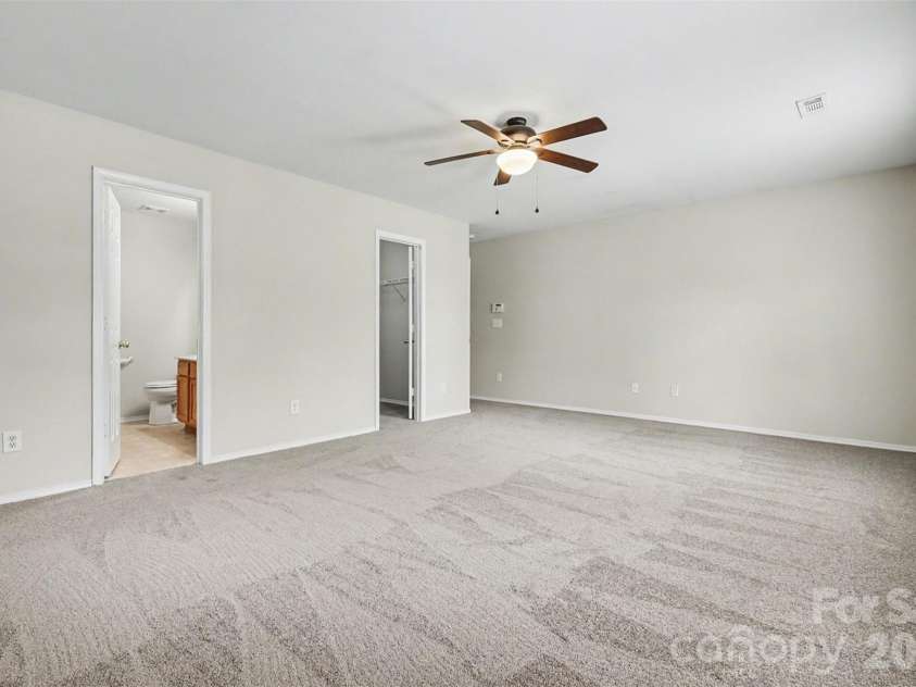 12414 Dervish Lane, Charlotte, NC 28269.  MLS# CAR4372256, YatesRealty ID 18802. 