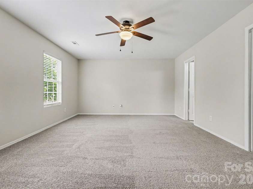 12414 Dervish Lane, Charlotte, NC 28269.  MLS# CAR4372256, YatesRealty ID 18802. 