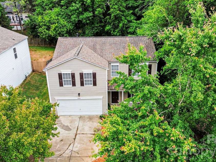12414 Dervish Lane, Charlotte, NC 28269.  MLS# CAR4372256, YatesRealty ID 18802. 