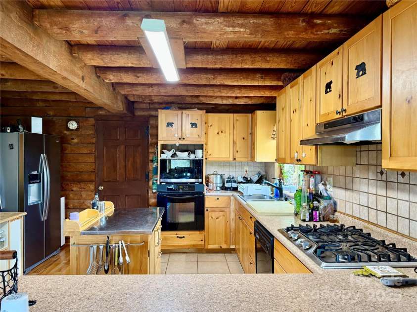 7348 Joe Johnson Street, Newland, NC 28657.  MLS# CAR4255068, YatesRealty ID 18802. 