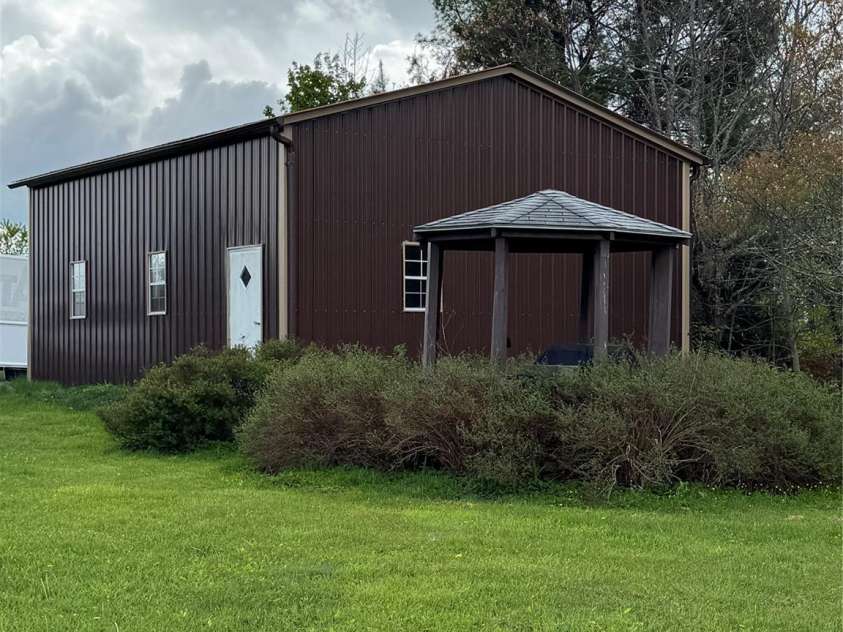 7348 Joe Johnson Street, Newland, NC 28657.  MLS# CAR4255068, YatesRealty ID 18802. 