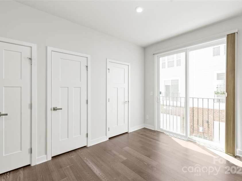 420 16th Street, Charlotte, NC 28206.  MLS# CAR4264932, YatesRealty ID 18803. 