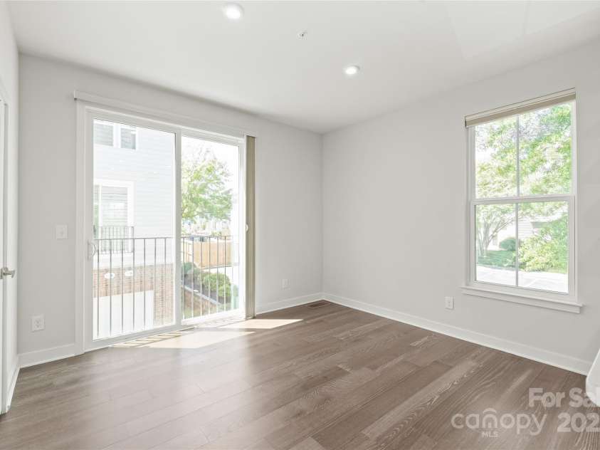 420 16th Street, Charlotte, NC 28206.  MLS# CAR4264932, YatesRealty ID 18803. 