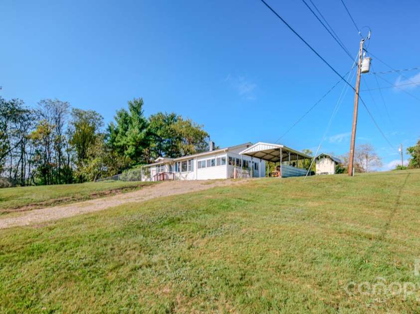 531 Bryson Road, Candler, NC 28715.  MLS# CAR4326585, YatesRealty ID 18803. 