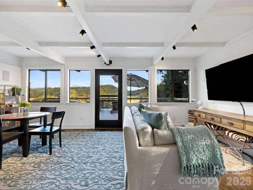 3903 Island Ford Road, Brevard, NC 28712.  MLS# CAR4358298, YatesRealty ID 18804. 