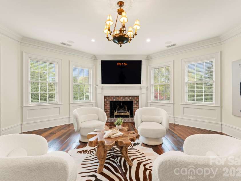 5520 Sharon View Road, Charlotte, NC 28226.  MLS# CAR4360655, YatesRealty ID 18805. Multiple living spaces designed for both everyday comfort and elevated entertaining