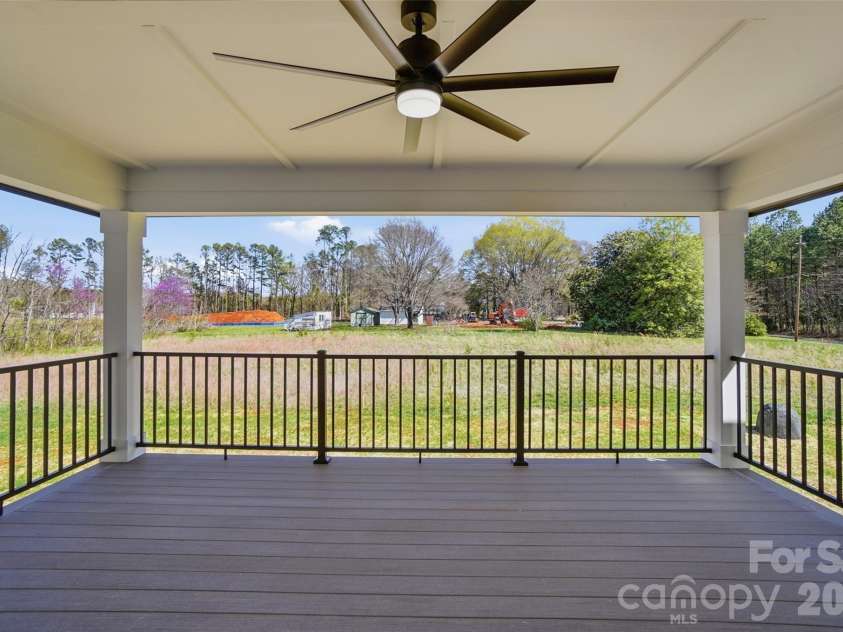 106 Quail Ridge Drive, Mooresville, NC 28117.  MLS# CAR4352291, YatesRealty ID 18807. 