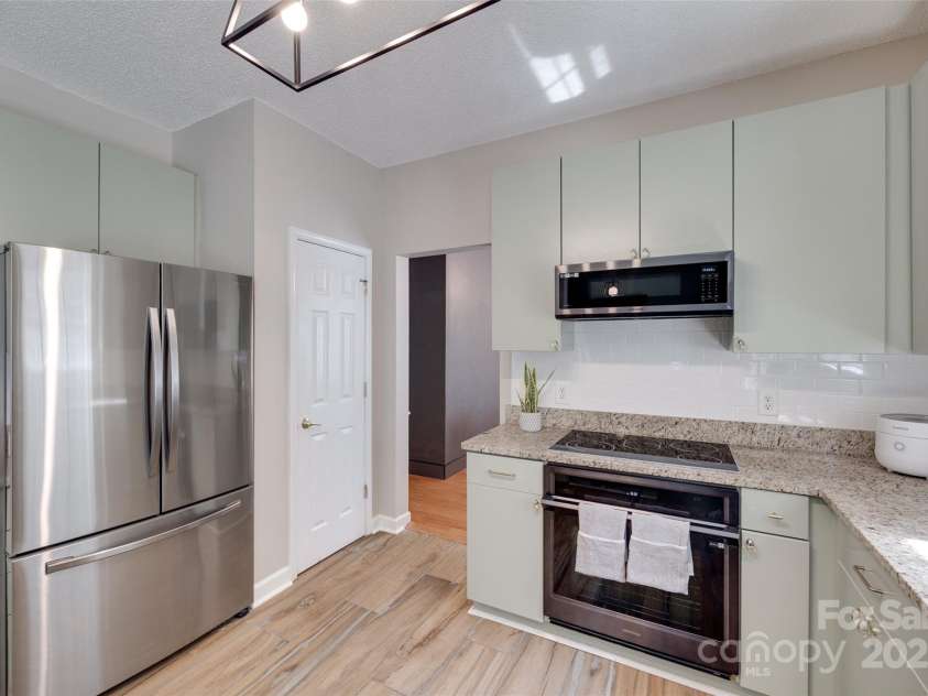 12719 Vantage Point Lane, Huntersville, NC 28078.  MLS# CAR4257874, YatesRealty ID 18809. 
