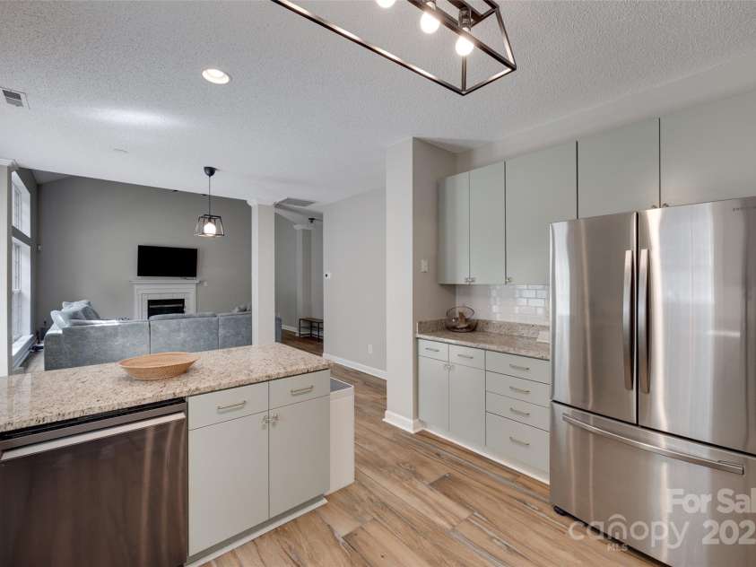 12719 Vantage Point Lane, Huntersville, NC 28078.  MLS# CAR4257874, YatesRealty ID 18809. 