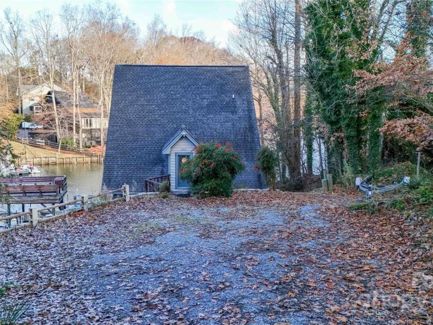 5212 Bay Road, Rock Hill, SC 29732.  MLS# CAR4211714, YatesRealty ID 1881. 