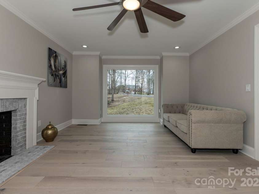 455 Old Farms Road, Wilkesboro, NC 28697.  MLS# CAR4265203, YatesRealty ID 18811. 