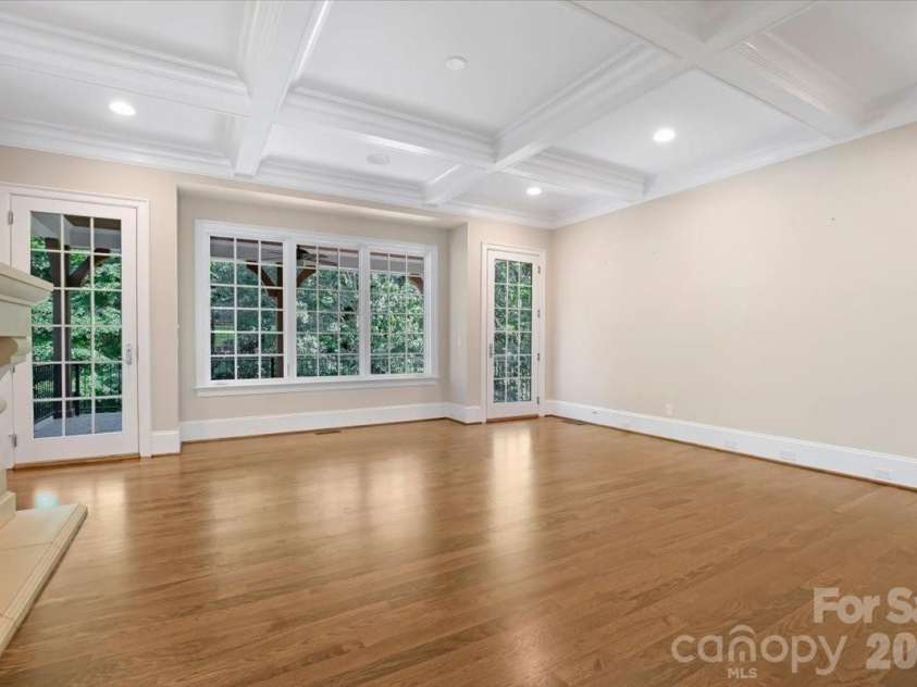 16728 Ashton Oaks Drive, Charlotte, NC 28278.  MLS# CAR4401853, YatesRealty ID 18814. 