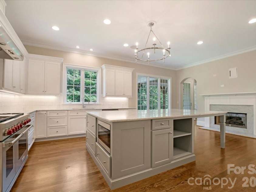 16728 Ashton Oaks Drive, Charlotte, NC 28278.  MLS# CAR4401853, YatesRealty ID 18814. 