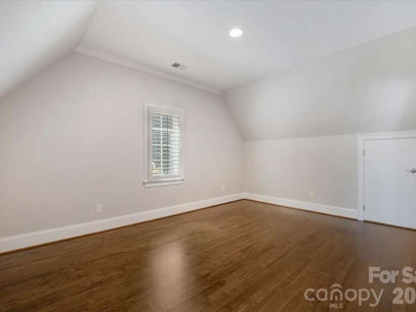 16728 Ashton Oaks Drive, Charlotte, NC 28278.  MLS# CAR4401853, YatesRealty ID 18814. 