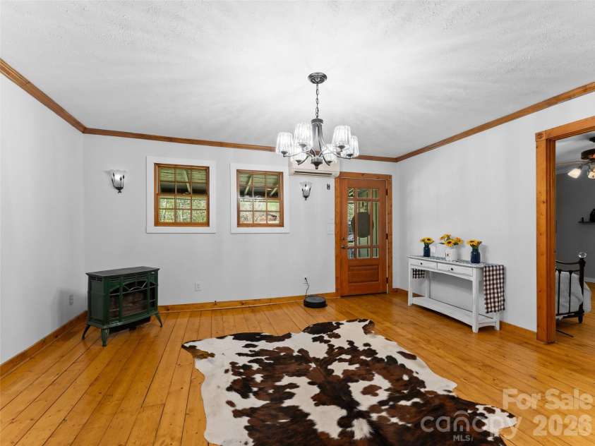 18 Holly Springs Drive, Sapphire, NC 28774.  MLS# CAR4358967, YatesRealty ID 18815. 