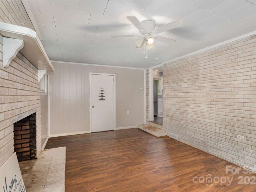 1747 Williams Circle, Lancaster, SC 29720.  MLS# CAR4239504, YatesRealty ID 18816. Bonus Room