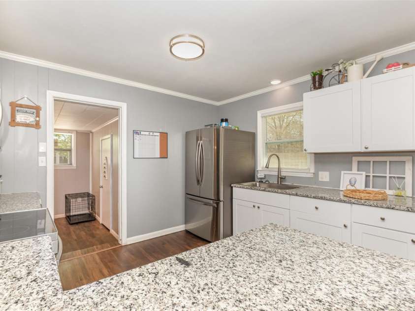 1747 Williams Circle, Lancaster, SC 29720.  MLS# CAR4239504, YatesRealty ID 18816. Kitchen