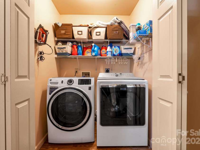 97 Ballantree Drive, Asheville, NC 28803.  MLS# CAR4231911, YatesRealty ID 18818. Main Level Laundry
