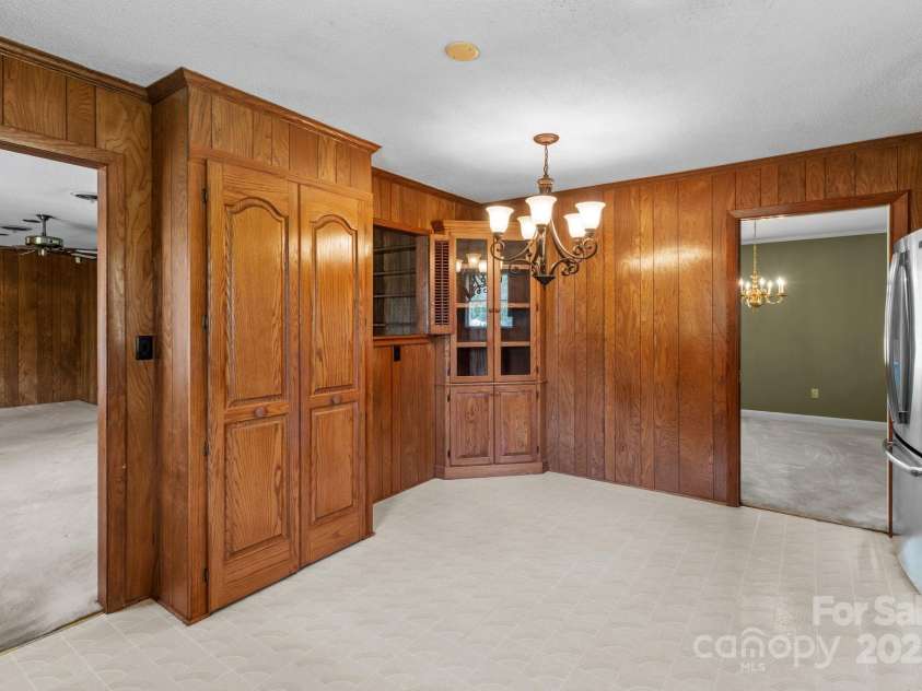 885 Roy Cline Road, Rockwell, NC 28138.  MLS# CAR4268618, YatesRealty ID 18819. Kitchen dine-in area
