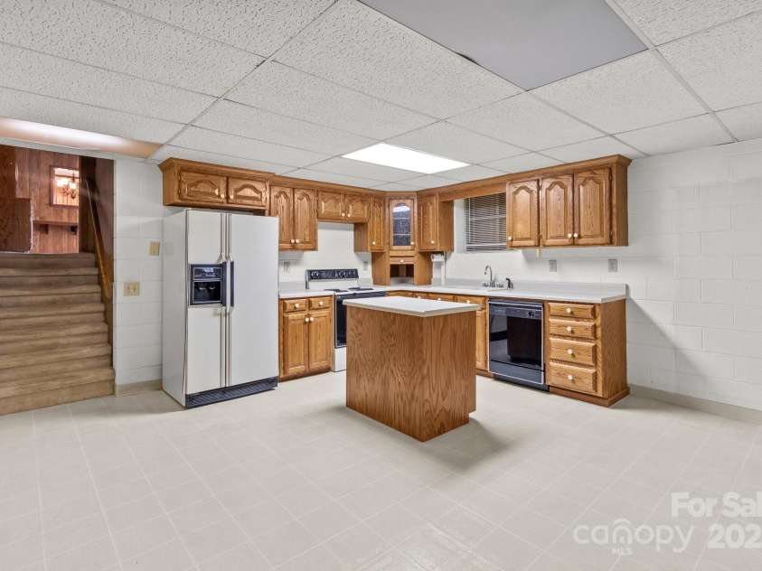 885 Roy Cline Road, Rockwell, NC 28138.  MLS# CAR4268618, YatesRealty ID 18819. Lower level full kitchen