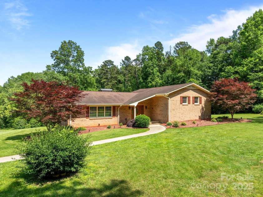 885 Roy Cline Road, Rockwell, NC 28138.  MLS# CAR4268618, YatesRealty ID 18819. Welcome to 885 Roy Cline Rd!