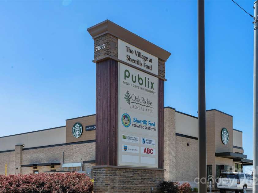 1095 Arundle Road, Sherrills Ford, NC 28673.  MLS# CAR4327389, YatesRealty ID 1882. Sherrills Ford Area