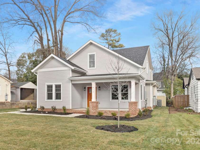 1817 Mint Street, Charlotte, NC 28203.  MLS# CAR4230999, YatesRealty ID 1882. 