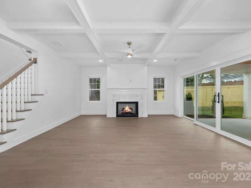1817 Mint Street, Charlotte, NC 28203.  MLS# CAR4230999, YatesRealty ID 1882. 