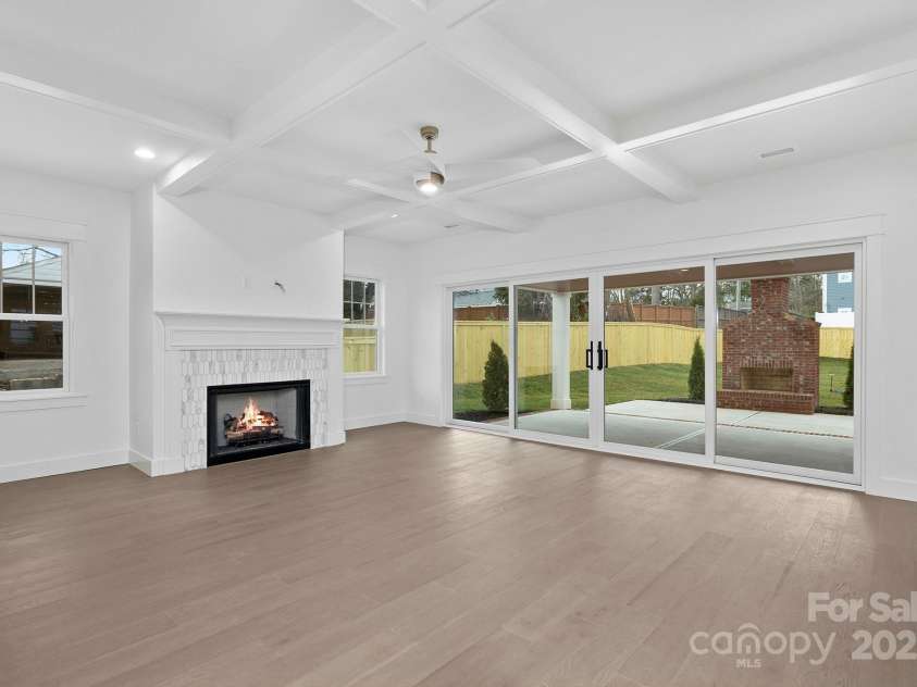 1817 Mint Street, Charlotte, NC 28203.  MLS# CAR4230999, YatesRealty ID 1882. 