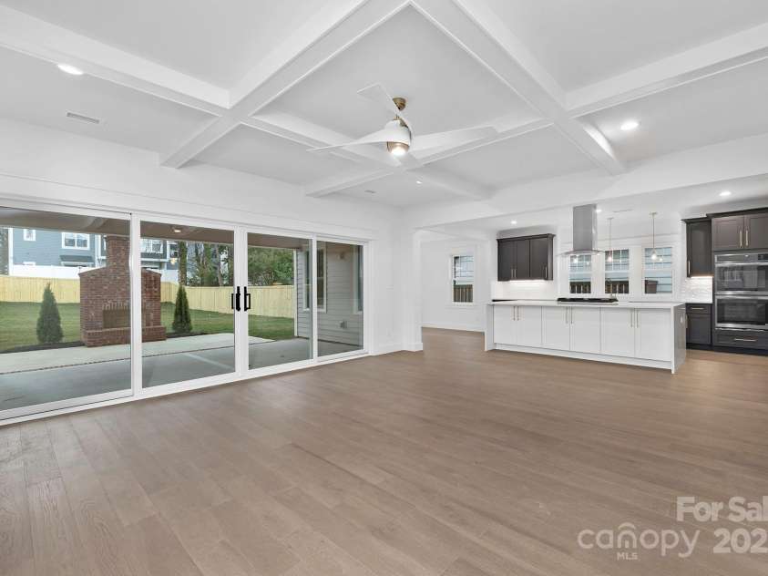 1817 Mint Street, Charlotte, NC 28203.  MLS# CAR4230999, YatesRealty ID 1882. 