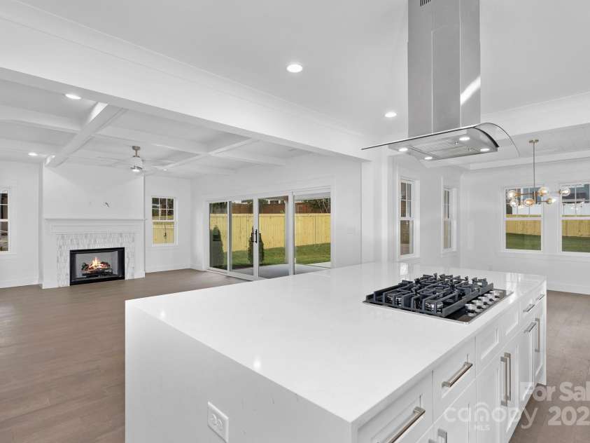 1817 Mint Street, Charlotte, NC 28203.  MLS# CAR4230999, YatesRealty ID 1882. 