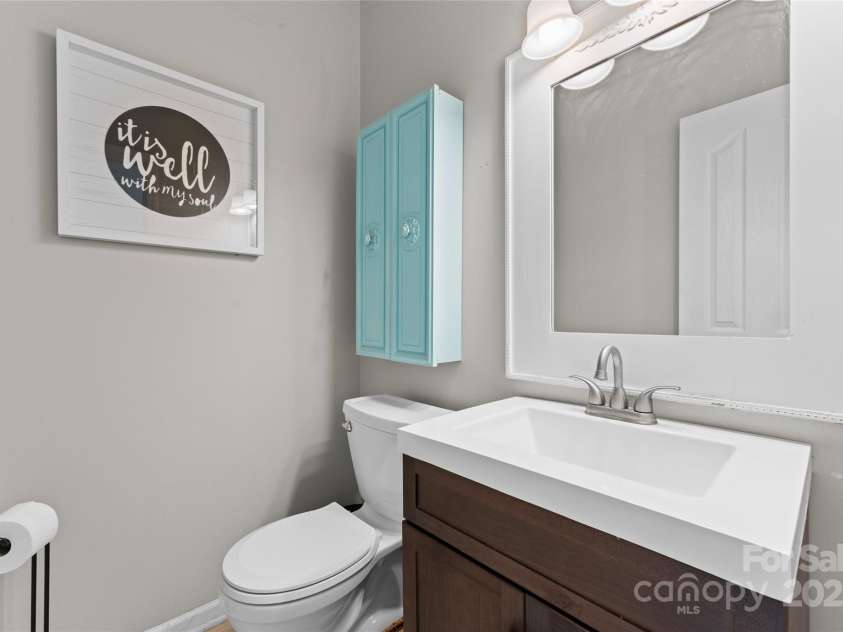 13430 Norseman Lane, Huntersville, NC 28078.  MLS# CAR4256800, YatesRealty ID 18821. 