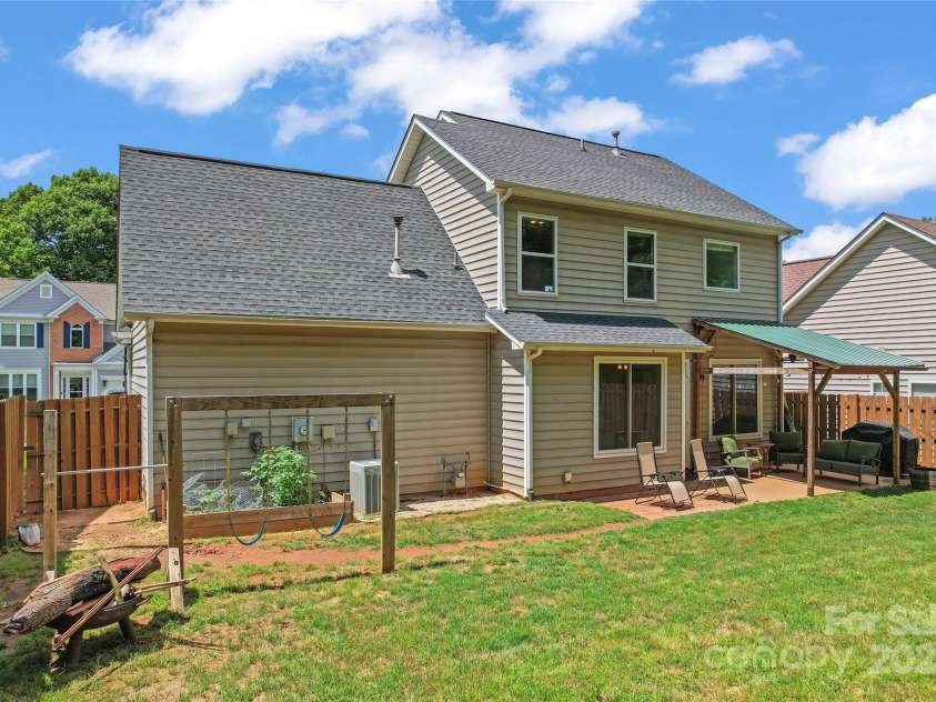 13430 Norseman Lane, Huntersville, NC 28078.  MLS# CAR4256800, YatesRealty ID 18821. 