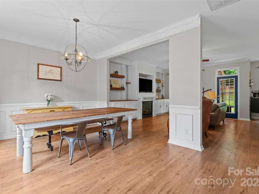 13430 Norseman Lane, Huntersville, NC 28078.  MLS# CAR4256800, YatesRealty ID 18821. 