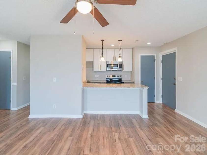 6112 Meadow Rose Lane, Charlotte, NC 28215.  MLS# CAR4365840, YatesRealty ID 18823. 