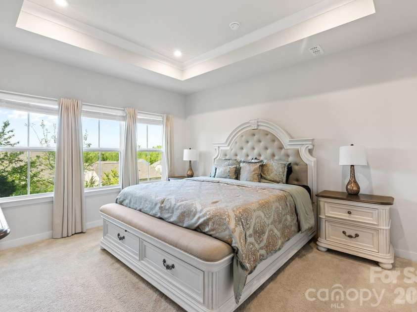 9866 Oaklawn Boulevard, Huntersville, NC 28078.  MLS# CAR4368948, YatesRealty ID 18824. 