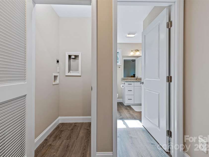 104 Forest Fern Lane, Alexander, NC 28701.  MLS# CAR4235359, YatesRealty ID 18825. 