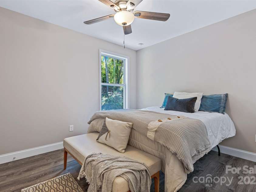 104 Forest Fern Lane, Alexander, NC 28701.  MLS# CAR4235359, YatesRealty ID 18825. 