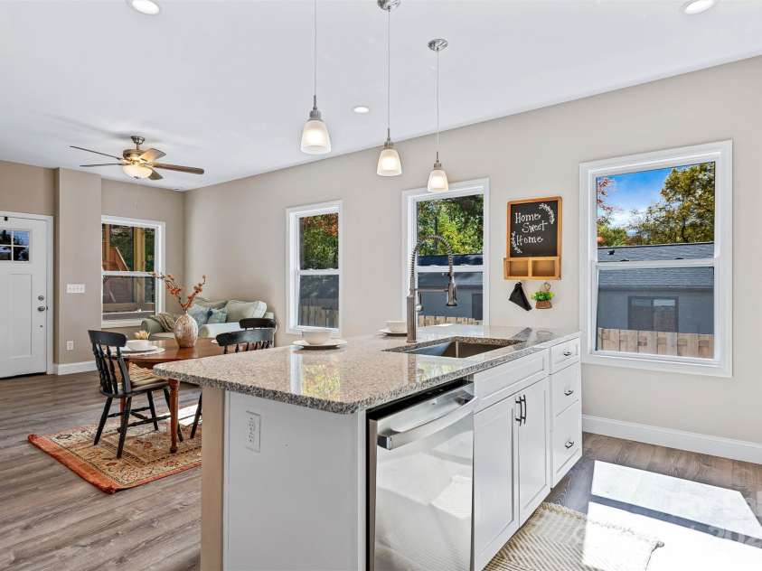 104 Forest Fern Lane, Alexander, NC 28701.  MLS# CAR4235359, YatesRealty ID 18825. 