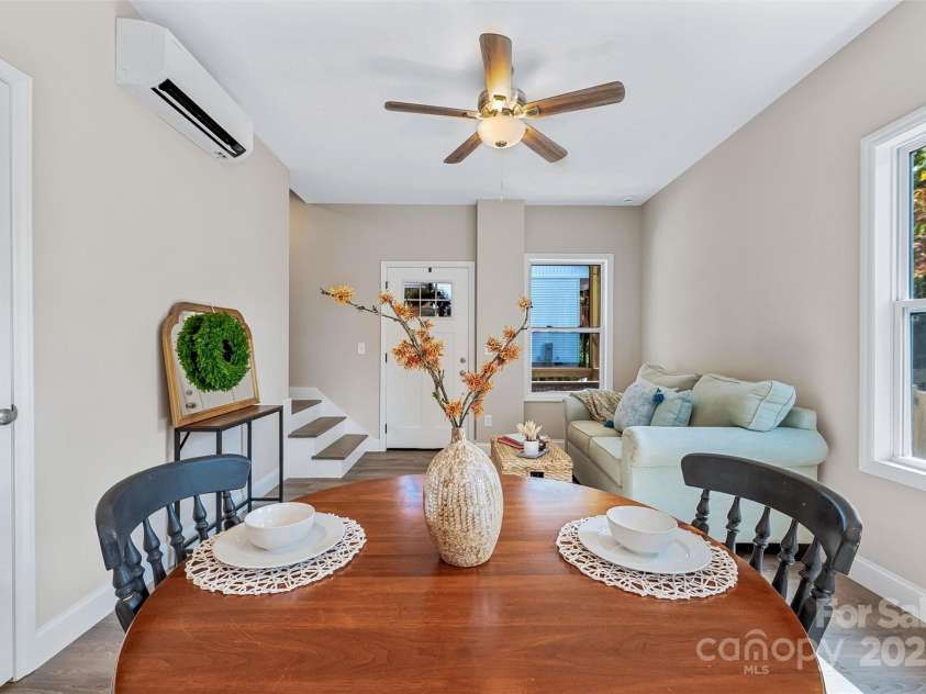 104 Forest Fern Lane, Alexander, NC 28701.  MLS# CAR4235359, YatesRealty ID 18825. 