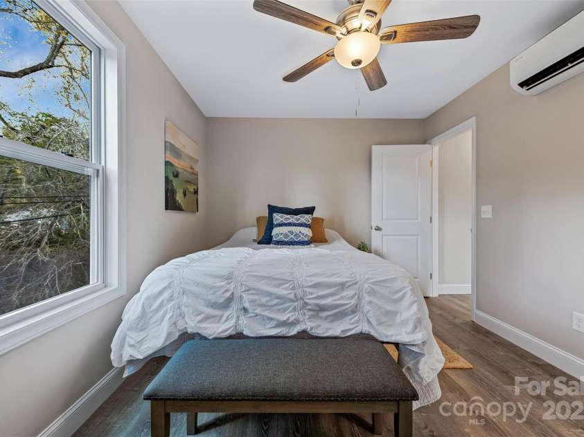 104 Forest Fern Lane, Alexander, NC 28701.  MLS# CAR4235359, YatesRealty ID 18825. 