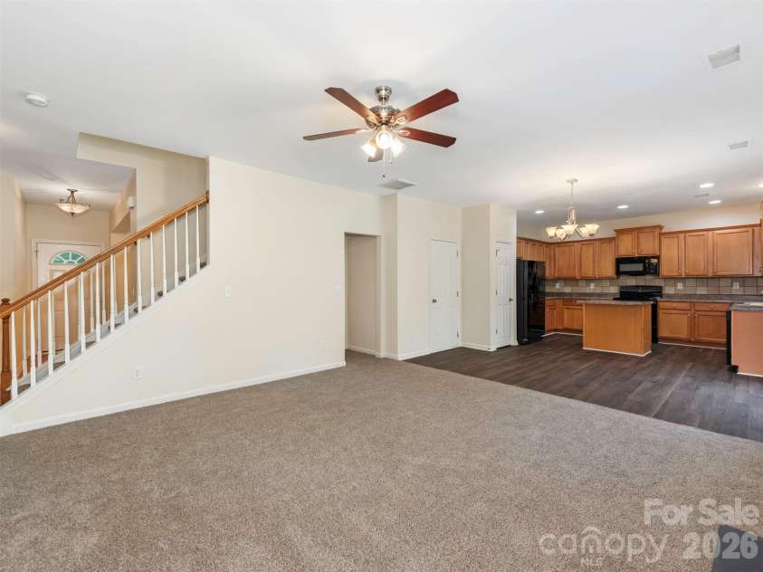 6507 Hermsley Road, Charlotte, NC 28278.  MLS# CAR4369896, YatesRealty ID 18825. 