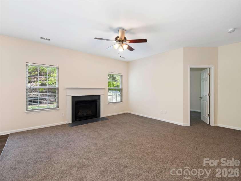 6507 Hermsley Road, Charlotte, NC 28278.  MLS# CAR4369896, YatesRealty ID 18825. 