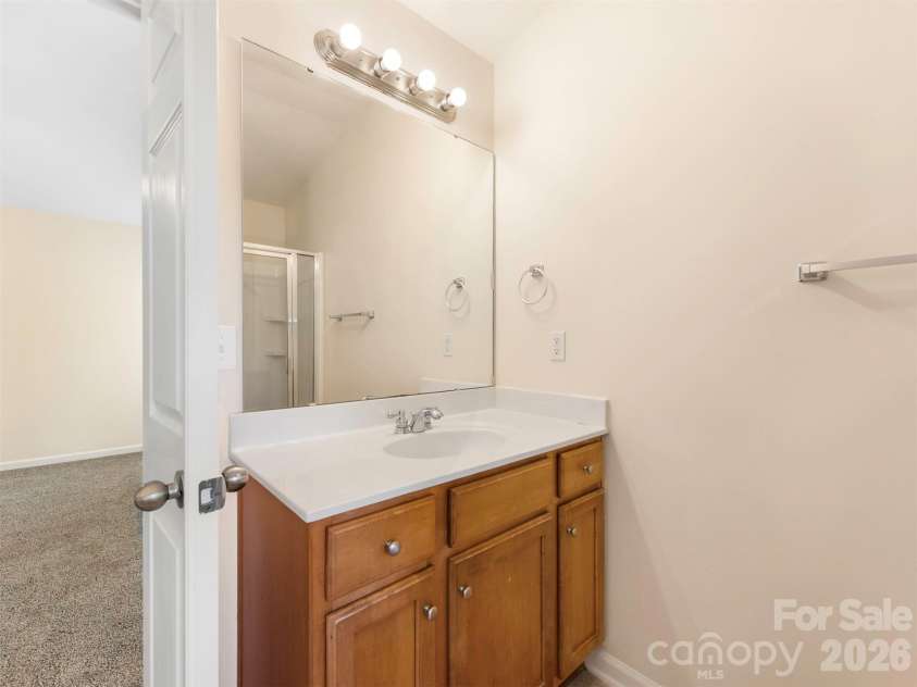 6507 Hermsley Road, Charlotte, NC 28278.  MLS# CAR4369896, YatesRealty ID 18825. 