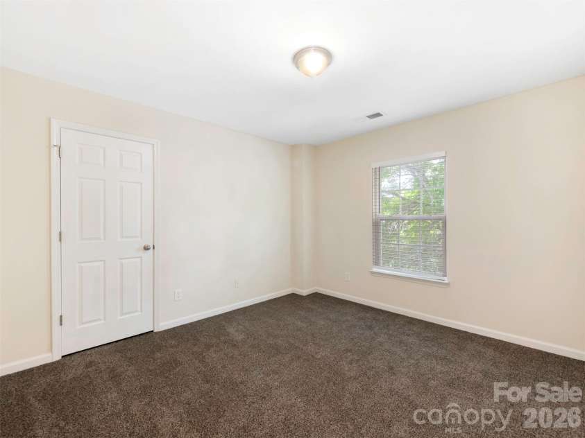 6507 Hermsley Road, Charlotte, NC 28278.  MLS# CAR4369896, YatesRealty ID 18825. 