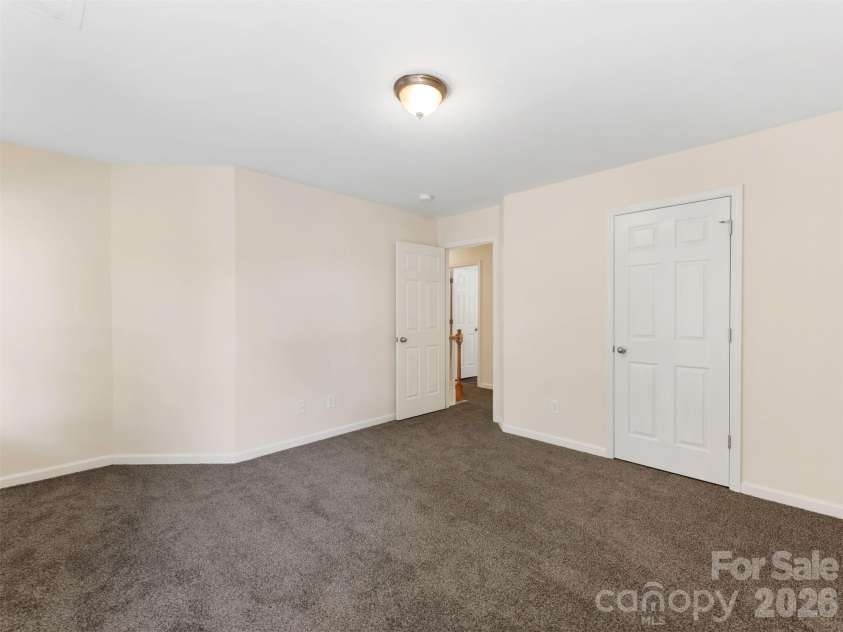 6507 Hermsley Road, Charlotte, NC 28278.  MLS# CAR4369896, YatesRealty ID 18825. 