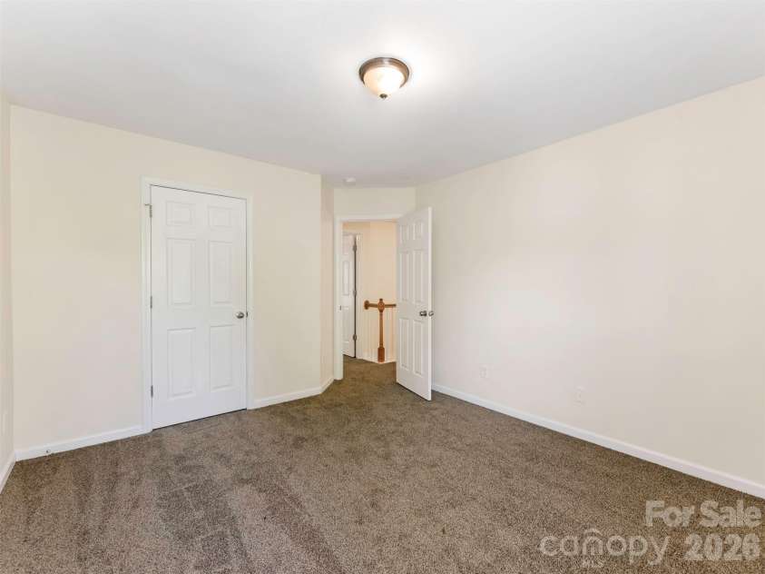 6507 Hermsley Road, Charlotte, NC 28278.  MLS# CAR4369896, YatesRealty ID 18825. 
