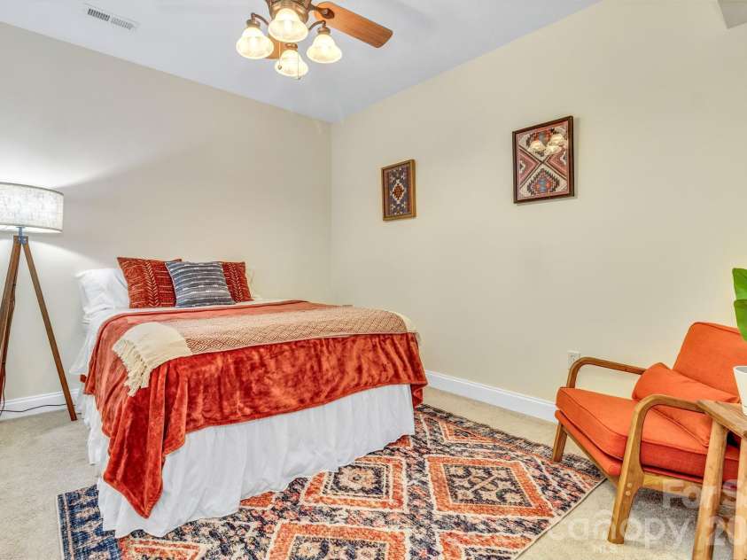 213 Nut Hatch Loop, Arden, NC 28704.  MLS# CAR4366811, YatesRealty ID 18827. Bonus Room